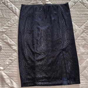 Guess Black Textured Pencil Skirt